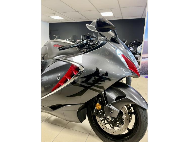 SUZUKI GSX-R 1340 HAYABUSA