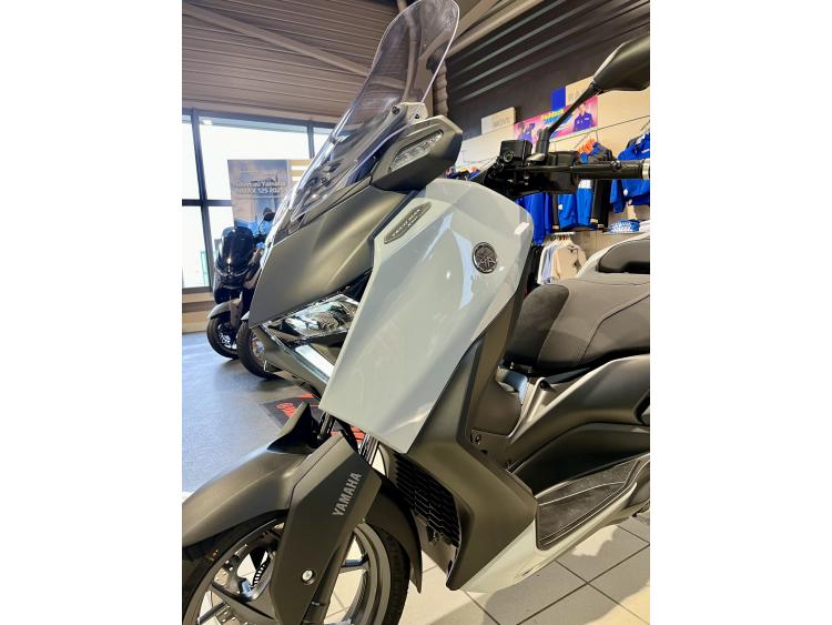 YAMAHA X-MAX 125 TECH MAX