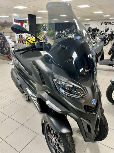 PIAGGIO MP3 530 HPE EXCLUSIVE