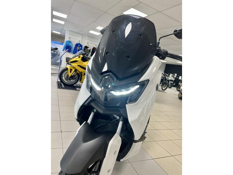 YAMAHA NMAX 125