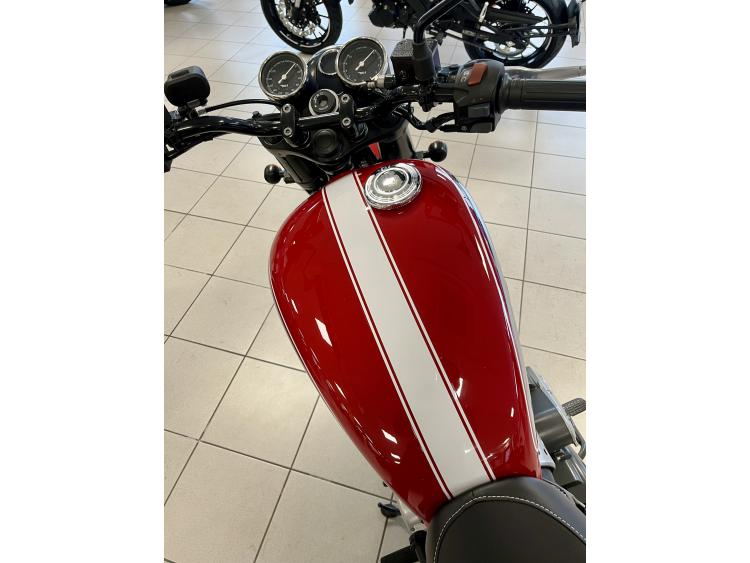 BSA GOLDSTAR 650