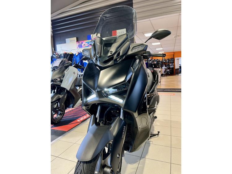 YAMAHA XMAX 300 Tech Max