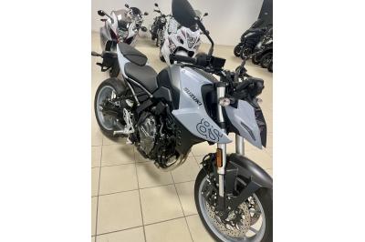 SUZUKI GSX-8S A2